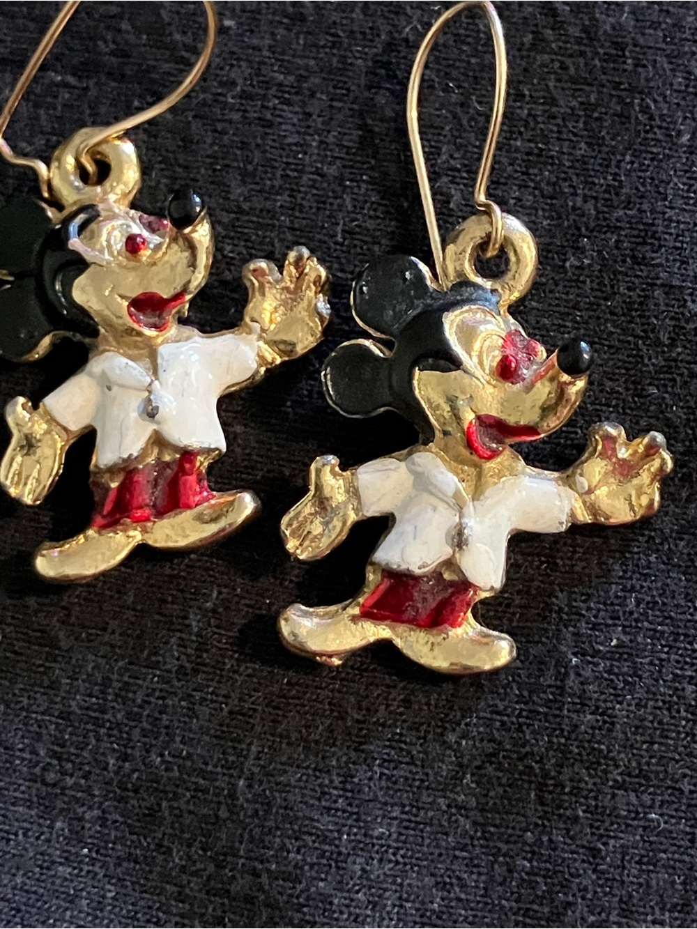 Vintage Walt Disney Productions Mickey Mouse Enamel Earring & Ring Set Pre-1986 - Picture 3 of 9